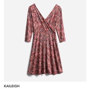 Kaileigh long sleeve wrap knit dress size Large